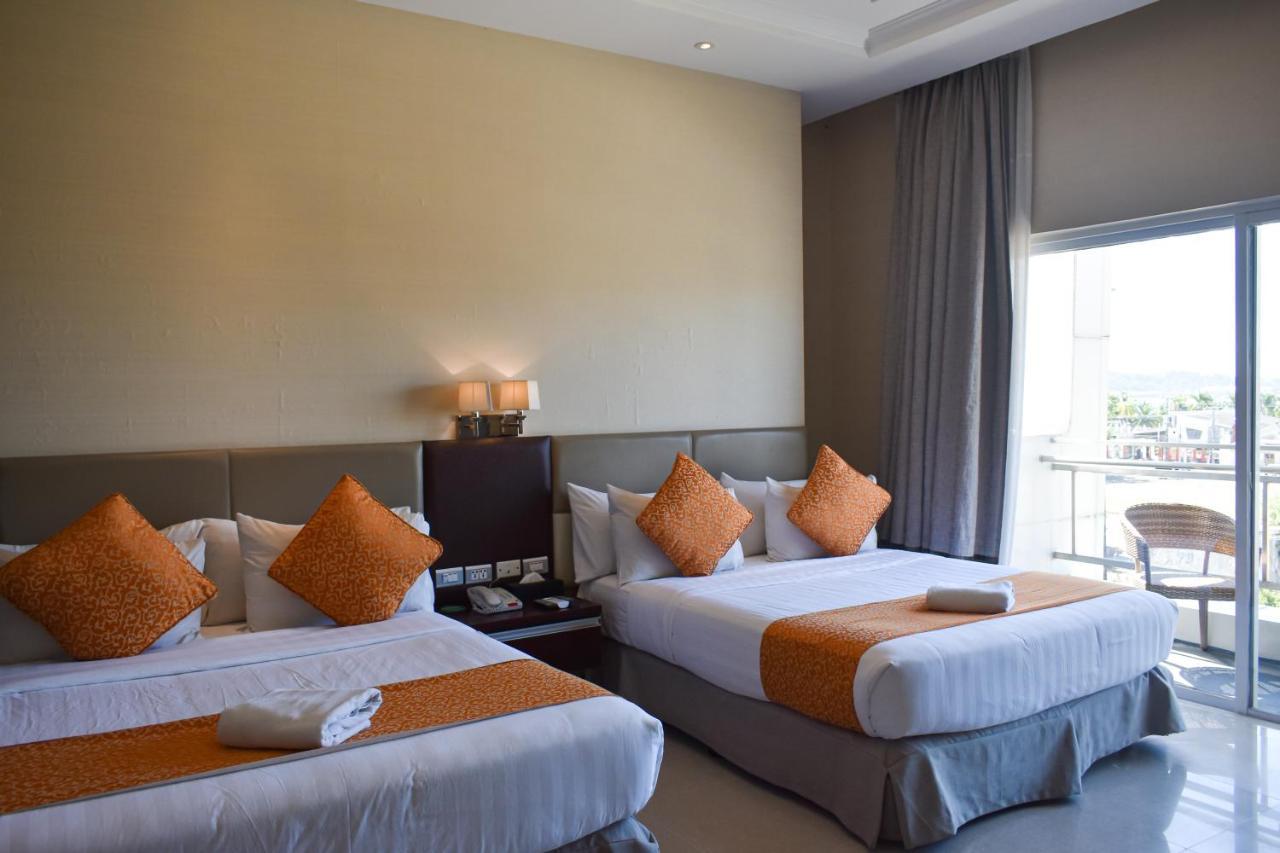 Mg Grand Hotel Олонгапо Екстериор снимка