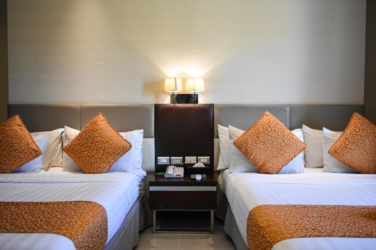 Mg Grand Hotel Олонгапо Екстериор снимка