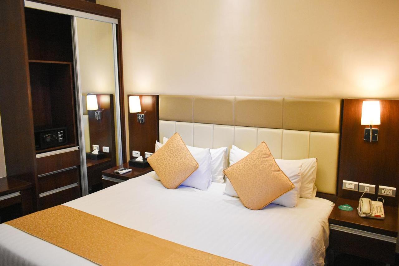 Mg Grand Hotel Олонгапо Екстериор снимка