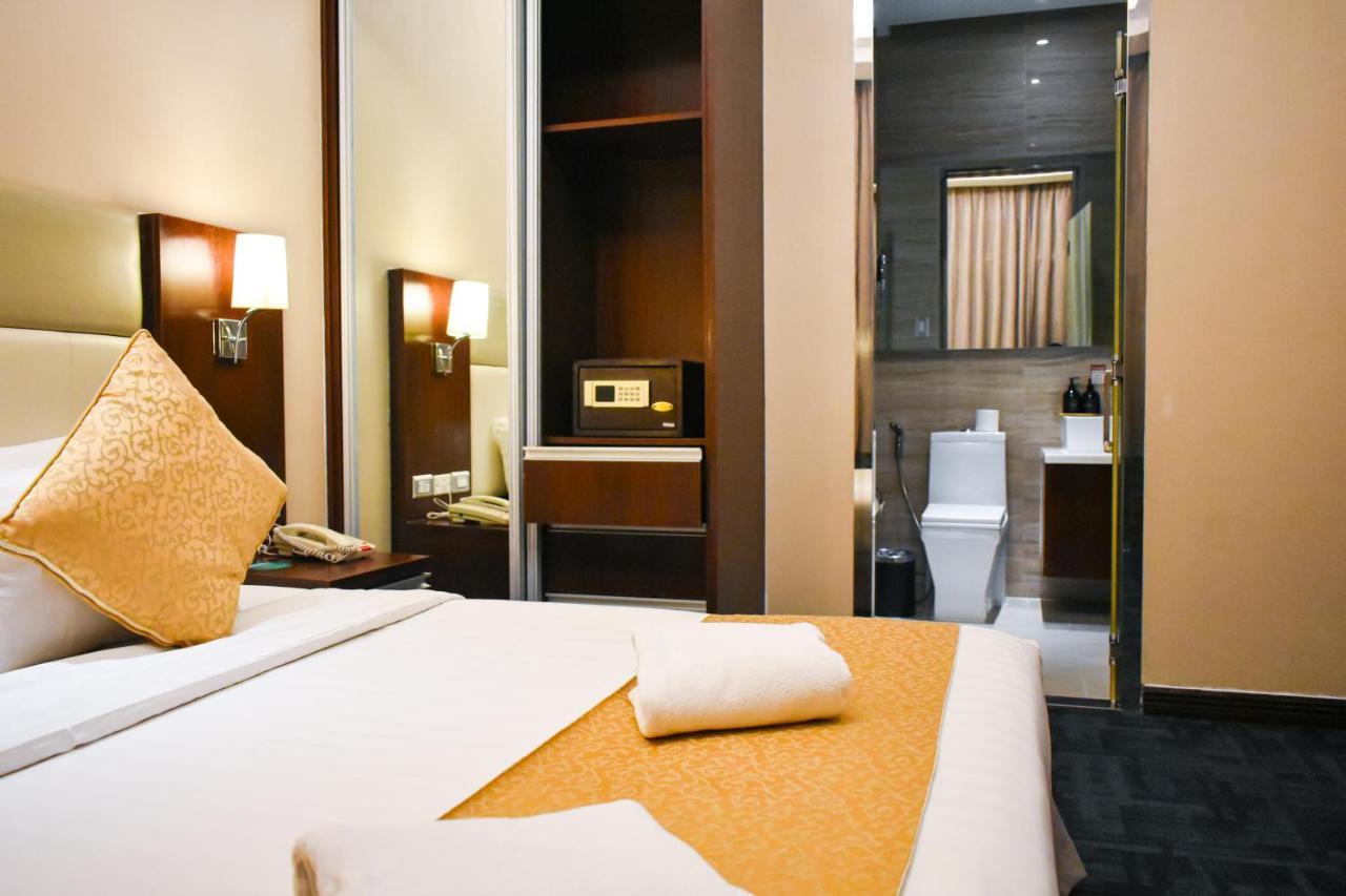 Mg Grand Hotel Олонгапо Екстериор снимка