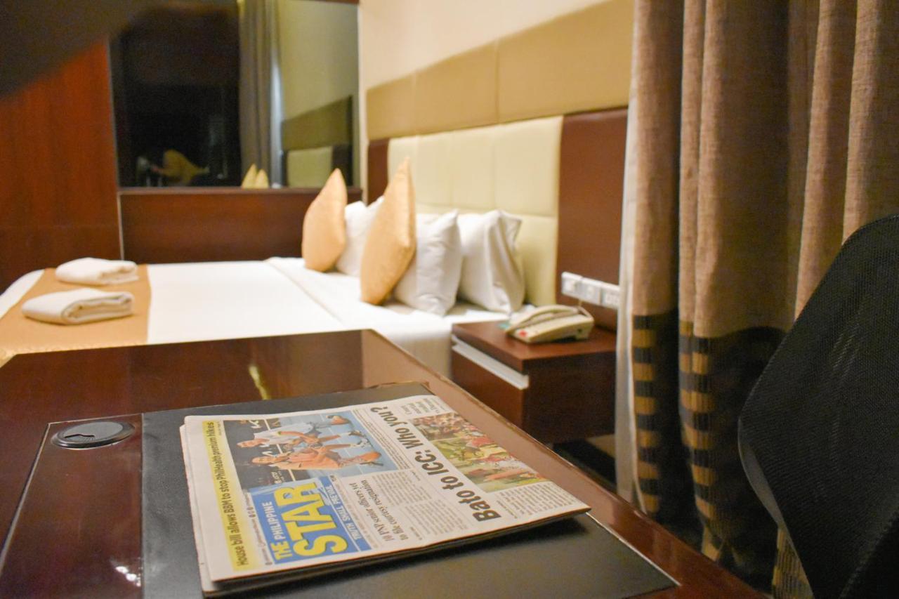 Mg Grand Hotel Олонгапо Екстериор снимка